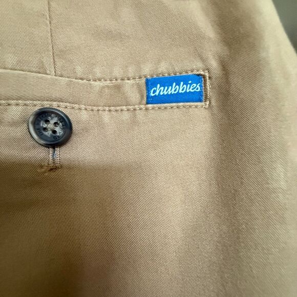 Chubbies Men’s Size 32 Classic Tan Flat Front Shorts. - Picture 3 of 9